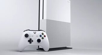Xbox one S, 2× ovladač , nabíječka, hry×3