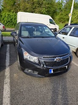 Chevrolet Cruze 2.0, automat 2010
