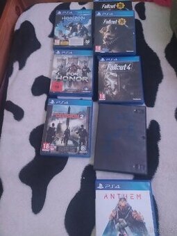 Hry PS 4