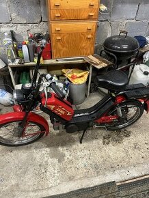 Prodám babettu 210 po GO s Dellorto 14.12