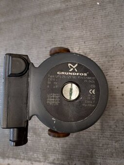 Oběhové čerpadlo Grundfos 25-125 180