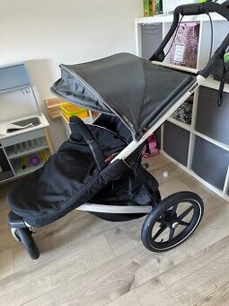 Thule urban glide 2 s prislusenstvim
