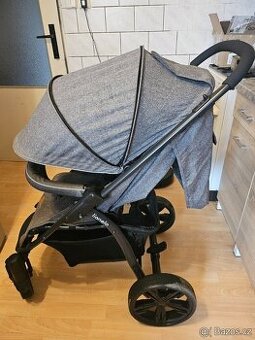 Sportovní kočárek/golfky Lionelo Annet Plus do 22 kg