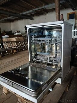 Myčka volně stojící Electrolux ESF5534LOW | Krkonoše