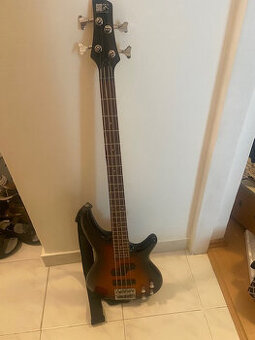 Baskytara Ibanez - 1