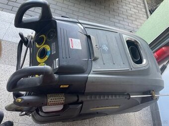 Vysokotlaký čistič Karcher Professional HDS 9/18 4M