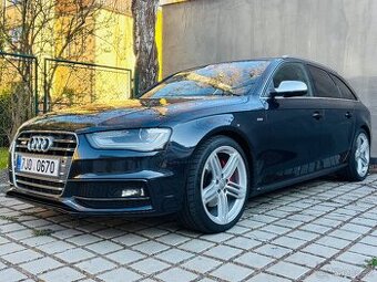 Audi A4 Avant 2.0 TDI 3X S-LINE OPTIK S4