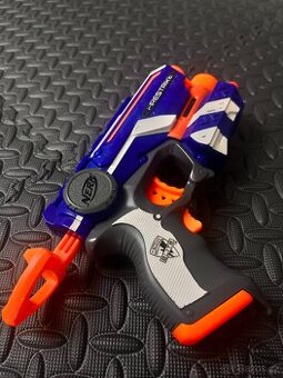 Nerf elite firestrike