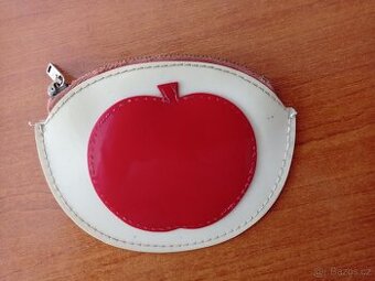 Retro dětská peněženka jablíčko