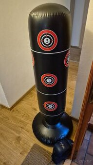 Nafukovaci boxovací pytel