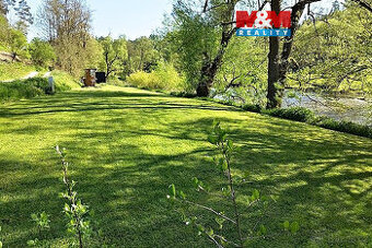 Prodej komerčního pozemku, 804 m², Kácov