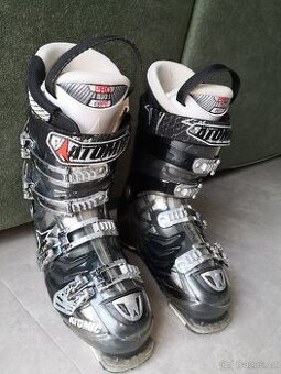 rezervace Lyžařské boty přezkáče Atomic Hawx 100 vel 42-43