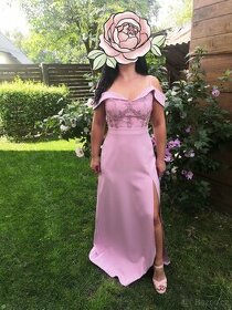 Luxusní, dlouhé společenské, plesové šaty s rozparkem.