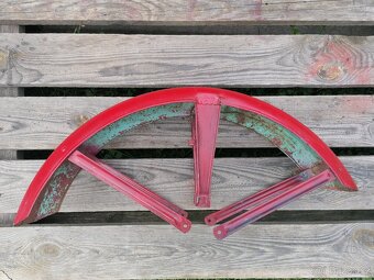 Predný blatník na Jawa 350/ 360, 250/ 559, 592 panelka