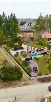 Prodej stavebního pozemku - 1