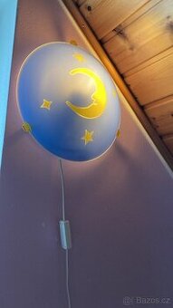 Nástěnná lampička