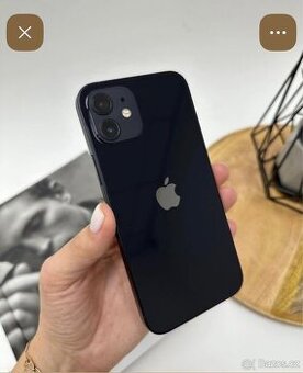 IPhone 12 pěkný stav