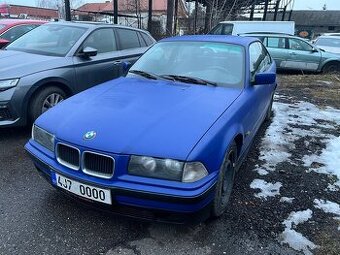 BMW E36 320i Coupe