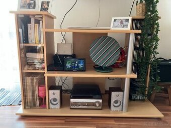 Televizni stolek a stolek k sedacce