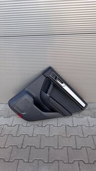 Tapec pravých zadních dveří vw touareg 7p