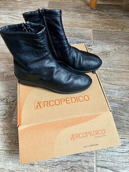 ARCOPEDICO 4646 J65 Jasper Black