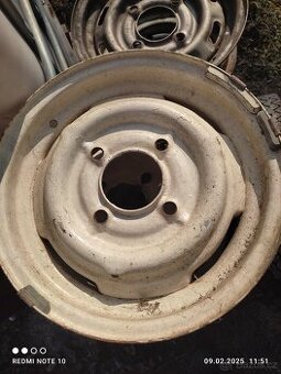 Plechové disky Škoda 100