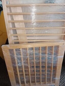 Dětská dřevěná postýlka IKEA