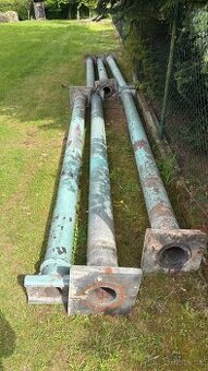 Litinové sloupy 6ks s patkami