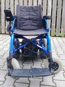 Elektrický invalidní vozík Meyra Primus.