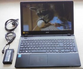 Acer TravelMate P256 .15,6“FullHD .Intel bat 5 hod + brašna