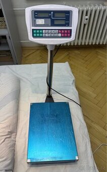 Digitální váha