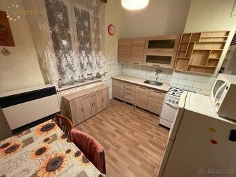 Pronájem bytu 2+1 45 m² Vysoká, Aš - 1