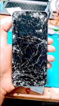 Koupím poškozený Galaxy S21/S21FE/S21+/s23