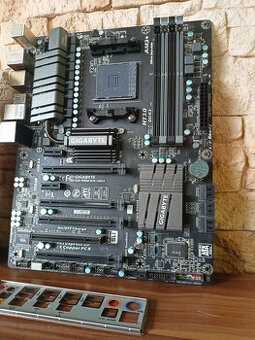 GIGABYTE 990FXA-UD3 - AMD 990FX, socket AM3+, orig. bal.