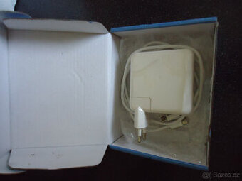 Napájecí adaptér usb-c 67W