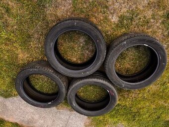 DUNLOP SP SPORT MAXX 050 225/50 R18 95V