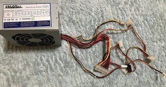 Zdroje do PC s výkonem 250-400 wattů, cena od 89,- za kus - 1