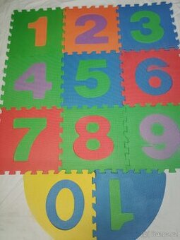 Pěnové puzzle