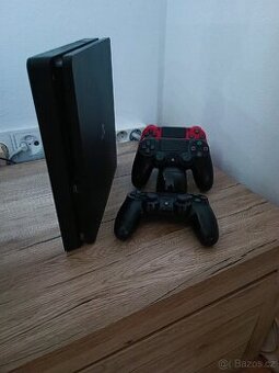 PS4