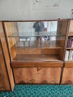 Daruji za odvoz skříně,stůl, sporák, postel,komodu