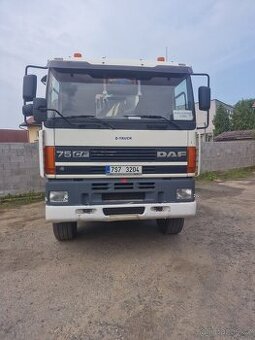 Daf sklápěč 4x4 hydraulickou rukou