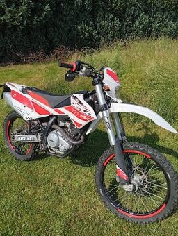 Beta RR 125 LC 2016 - 1