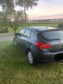 OPEL ASTRA J