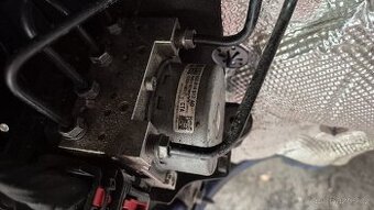 ABS jednotka Kostka škoda octavia 3
