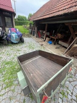 Dřevený vozík BEZ ZNAČEK - 1