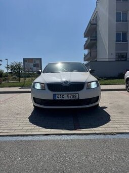 Škoda Octavia 1.6 - 1