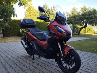Honda ADV 350 - 1