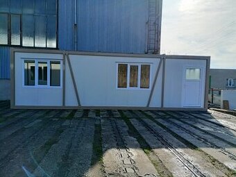 Obytný/kancelářský kontejner o rozměru 3 x 9 m
