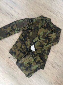 Vojenské oblečení, blůza a kalhoty 95 letní