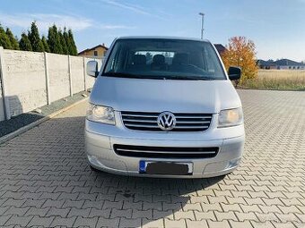 T5 Caravelle 2.5 TDI 96KW R.V 2008 8 Míst 200 000 KM